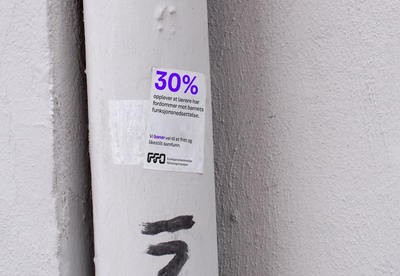 FFO-logo sin logo på klistermerke